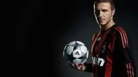 赵心童晒与王楚钦合影：奖杯堆满冠军路