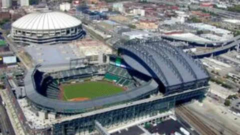 张镇麟因伤退出中国男篮集结，辽宁队对篮协表示谢意。